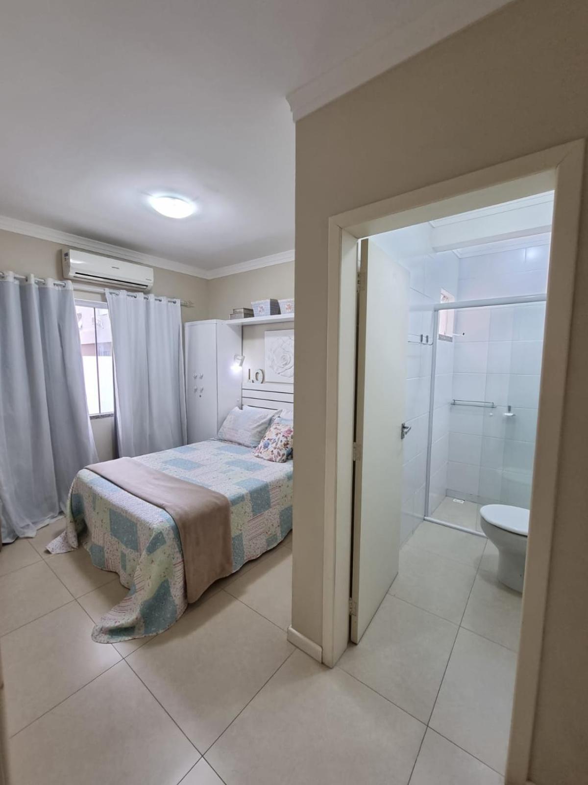 Apartamentos Proximo A Praia Bombinhas Pokoj fotografie